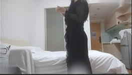 酒店约炮黑色长裙极品外围女大灯晃眼馒头蜜鲍紧致销魂