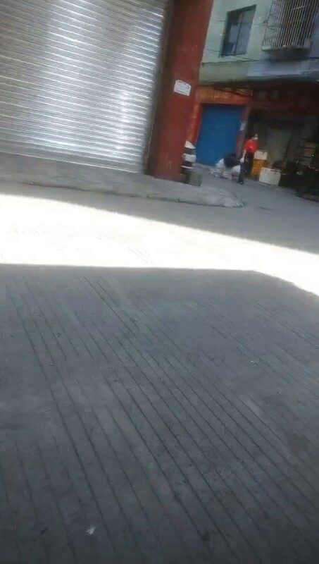 下午扫街150元嫖到气质美熟妇！偷拍实录：门口等客的阿姨让我欲火狂烧